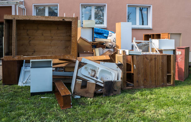 Best Yard Waste Removal  in Niantic, CT